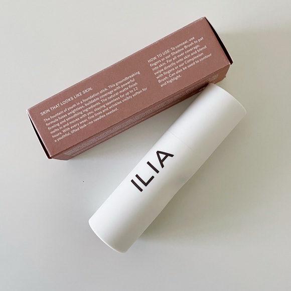 ILIA Skin Rewind Blurring Foundation & Concealer Complexion Stick: 12N SYCAMORE - Picture 2 of 12
